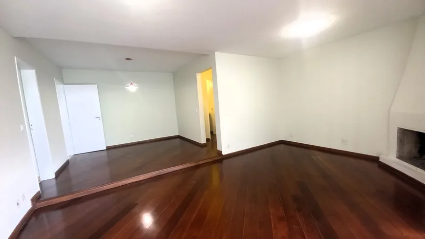 Foto 1 de Apartamento com 4 Quartos para alugar, 155m² em Perdizes, São Paulo