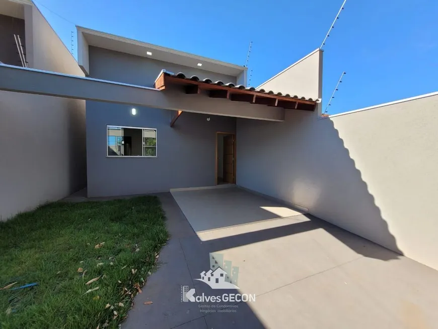 Foto 1 de Casa com 3 Quartos à venda, 60m² em Vila Albuquerque, Campo Grande