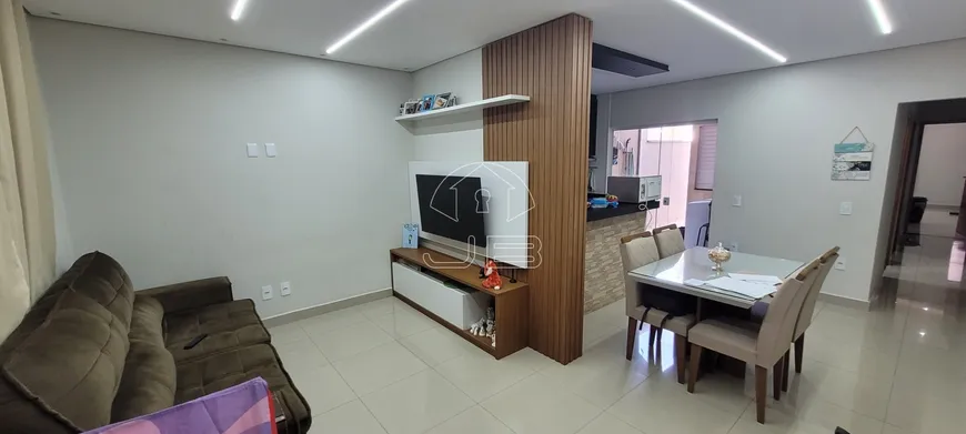 Foto 1 de Casa com 2 Quartos à venda, 90m² em Jardim Eunice Nova Veneza, Sumaré