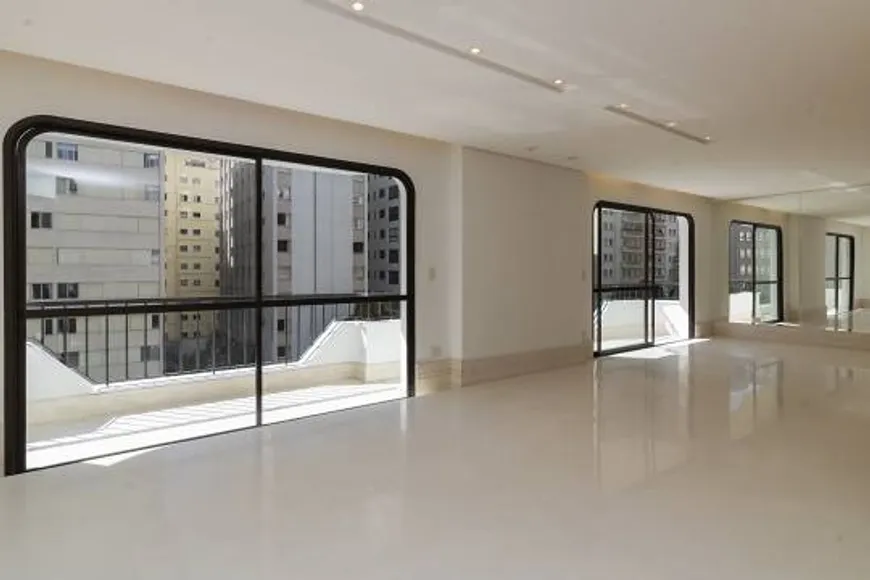 Foto 1 de Apartamento com 3 Quartos para venda ou aluguel, 293m² em Jardim Paulista, São Paulo