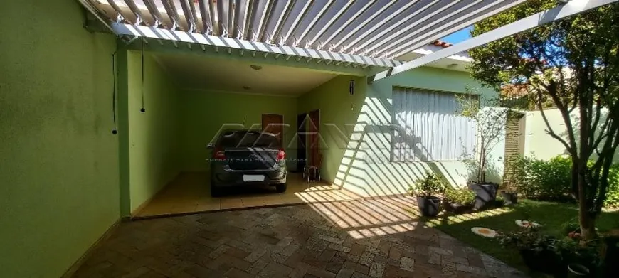 Foto 1 de Casa com 4 Quartos à venda, 160m² em Jardim Califórnia, Ribeirão Preto