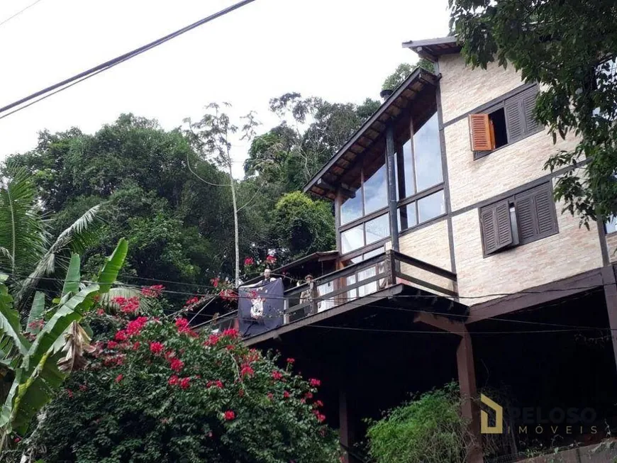 Foto 1 de Casa de Condomínio com 3 Quartos à venda, 241m² em Juqueri Mirim, Mairiporã