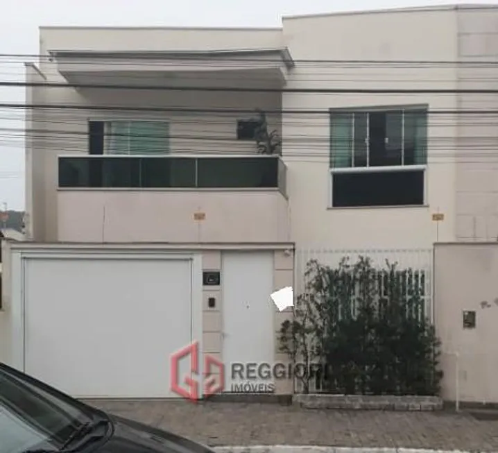 Foto 1 de Casa com 3 Quartos à venda, 150m² em Nacoes, Balneário Camboriú