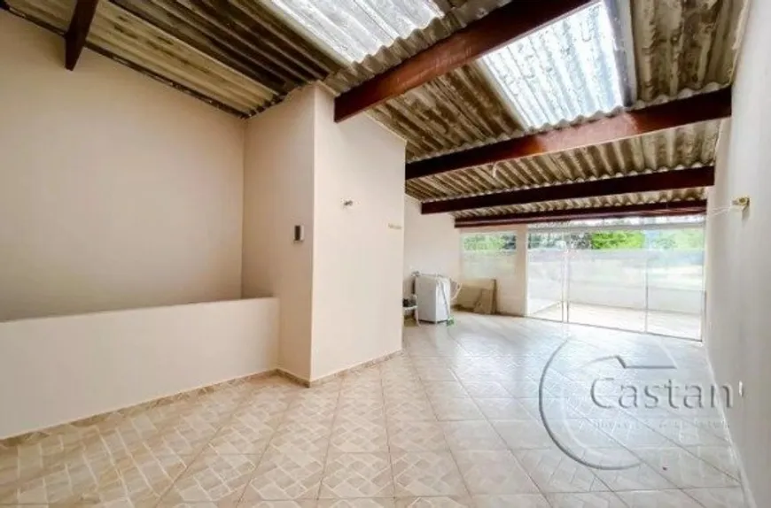 Foto 1 de Casa com 1 Quarto à venda, 110m² em Vila Carrão, São Paulo