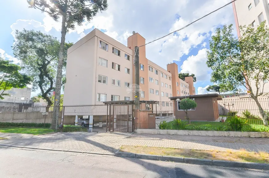 Foto 1 de Apartamento com 3 Quartos à venda, 69m² em Novo Mundo, Curitiba