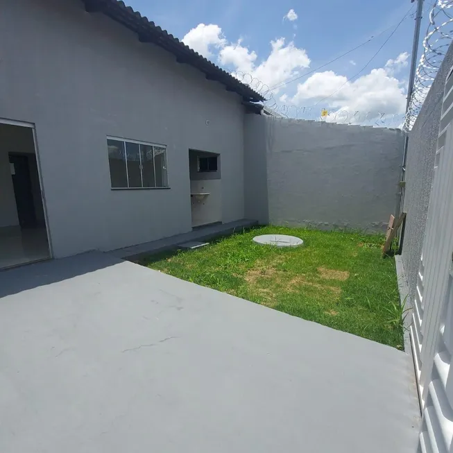 Foto 1 de Casa com 3 Quartos à venda, 130m² em Residencial Forteville, Goiânia