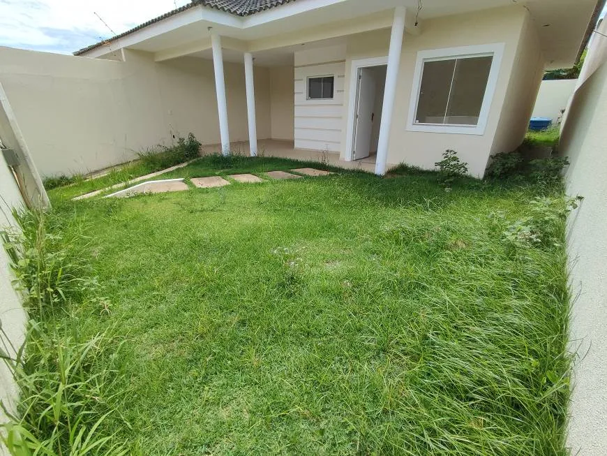 Foto 1 de Casa com 2 Quartos à venda, 70m² em Vale das Palmeiras, Macaé