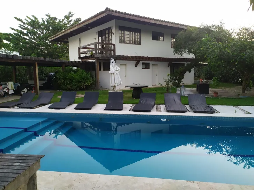 Foto 1 de Casa de Condomínio com 4 Quartos à venda, 600m² em Estrada do Coco, Lauro de Freitas