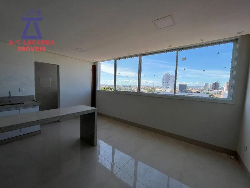 Foto 1 de Apartamento com 3 Quartos à venda, 90m² em Jardim Panorama, Montes Claros