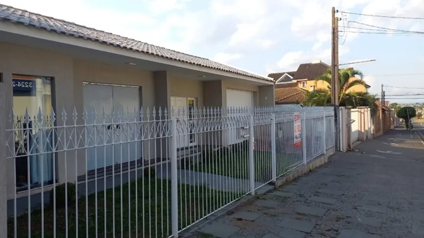 Foto 1 de Casa com 3 Quartos à venda, 150m² em Centro, Ponta Grossa