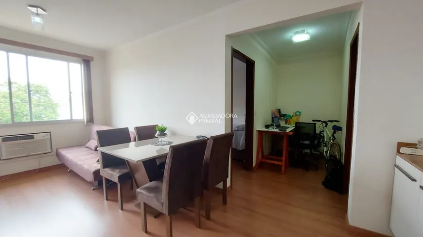 Foto 1 de Apartamento com 1 Quarto à venda, 48m² em Sarandi, Porto Alegre