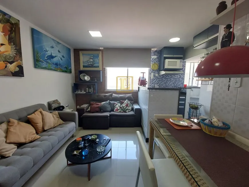 Foto 1 de Apartamento com 2 Quartos à venda, 62m² em Centro, Rio de Janeiro