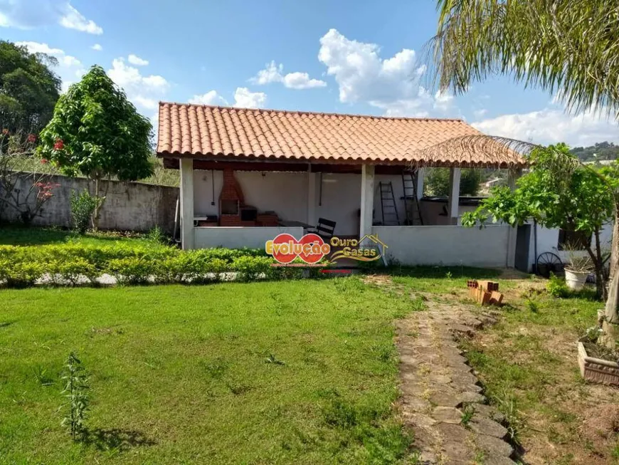 Foto 1 de Fazenda/Sítio com 3 Quartos à venda, 175m² em Jarinu, Jarinu