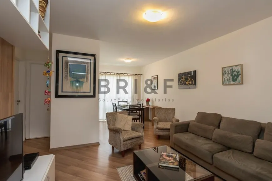 Foto 1 de Apartamento com 2 Quartos à venda, 60m² em Vila Olímpia, São Paulo