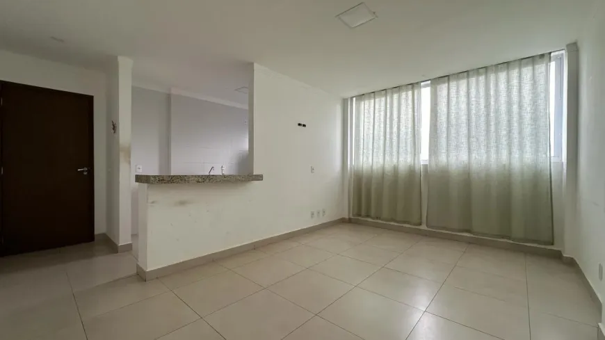 Foto 1 de Apartamento com 2 Quartos à venda, 55m² em Cidade Universitária, Anápolis