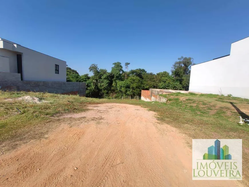 Foto 1 de Lote/Terreno à venda, 350m² em Vila Pasti, Louveira