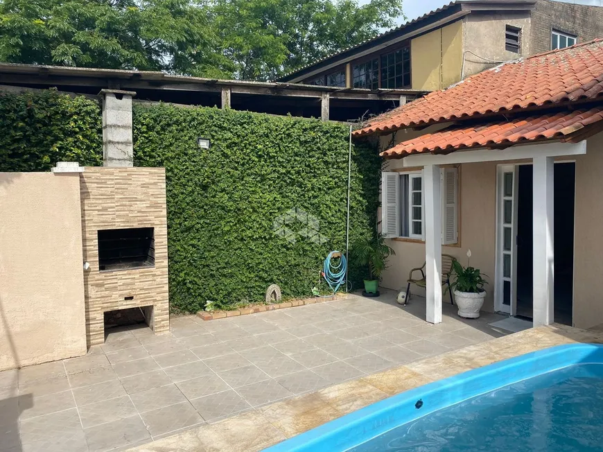 Foto 1 de Casa com 2 Quartos à venda, 56m² em Rio Branco, Canoas