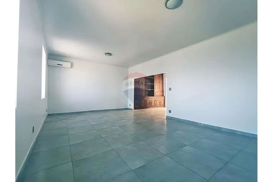 Foto 1 de Casa com 3 Quartos para alugar, 200m² em Alto da Boa Vista, Ribeirão Preto