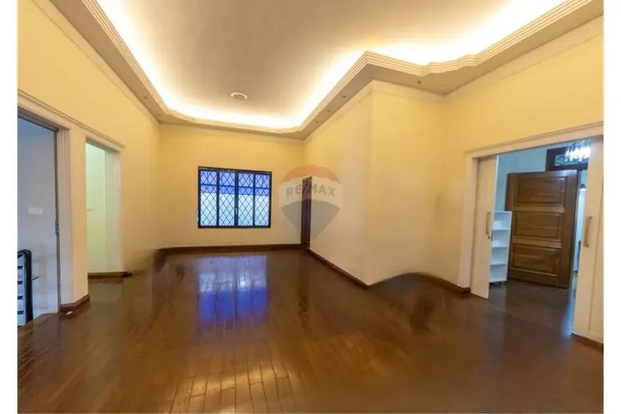 Foto 1 de Casa com 4 Quartos à venda, 411m² em Sorocabano, Jaboticabal