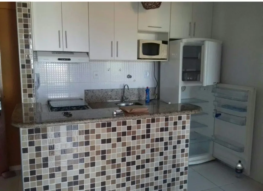 Foto 1 de Apartamento com 1 Quarto para alugar, 50m² em Armação, Salvador