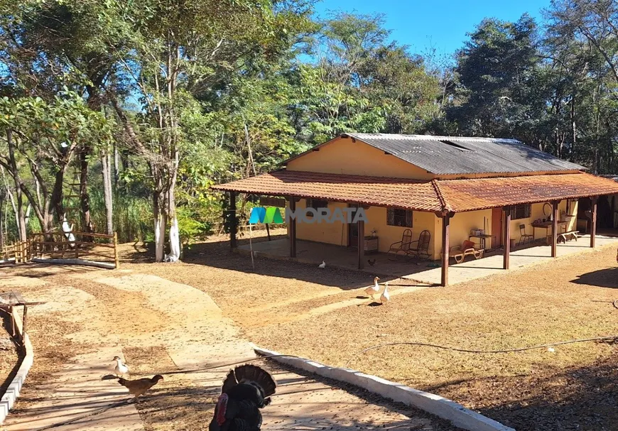 Foto 1 de Fazenda/Sítio com 3 Quartos à venda, 60000m² em Zona Rural, Jaboticatubas