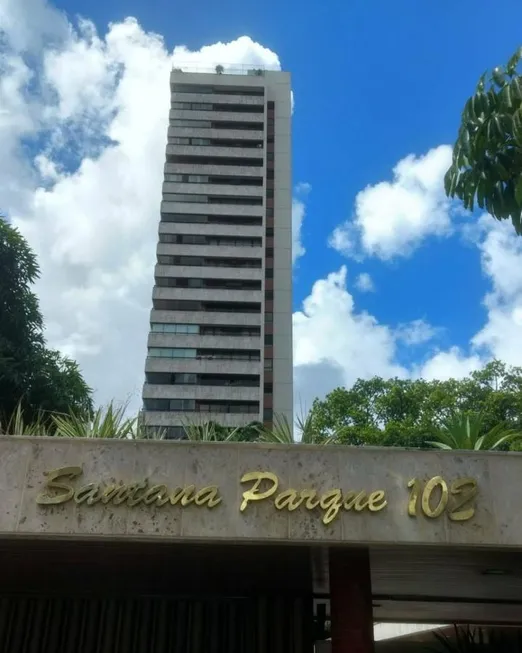 Foto 1 de Apartamento com 4 Quartos à venda, 340m² em Santana, Recife