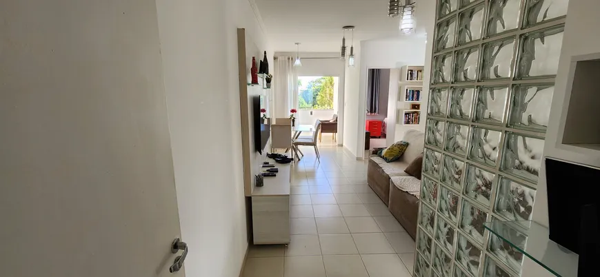 Foto 1 de Apartamento com 2 Quartos à venda, 64m² em Buraquinho, Lauro de Freitas