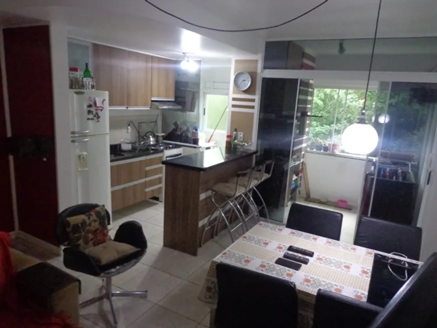 Foto 1 de Apartamento com 3 Quartos à venda, 67m² em Ipanema, Porto Alegre