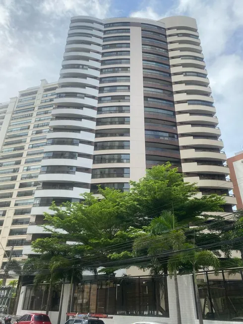 Foto 1 de Apartamento com 3 Quartos à venda, 177m² em Cocó, Fortaleza