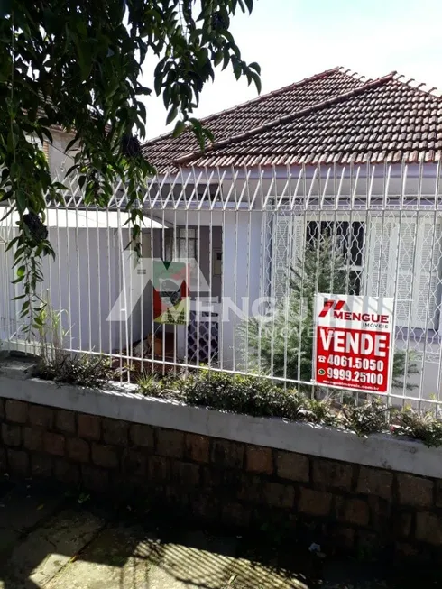 Foto 1 de Casa com 3 Quartos à venda, 118m² em Jardim Floresta, Porto Alegre