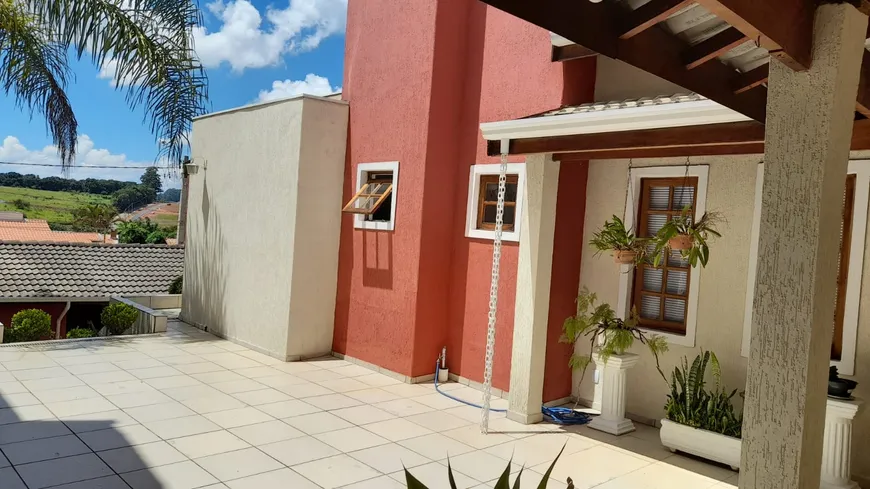 Foto 1 de Casa com 2 Quartos à venda, 169m² em Residencial das Ilhas, Bragança Paulista