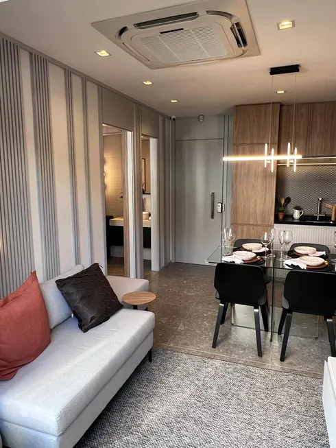 Foto 1 de Apartamento com 2 Quartos à venda, 38m² em Campo Belo, São Paulo