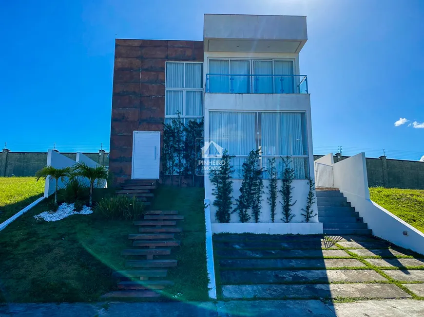 Foto 1 de Casa de Condomínio com 4 Quartos à venda, 190m² em Cascalheira, Camaçari