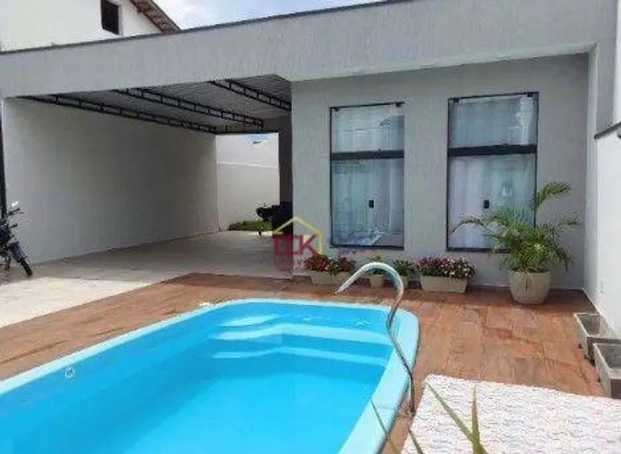 Foto 1 de Casa com 3 Quartos à venda, 75m² em Vila Suiça, Pindamonhangaba