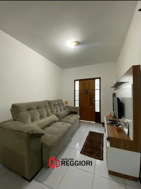 Foto 1 de Sobrado com 3 Quartos à venda, 90m² em Areias, Camboriú