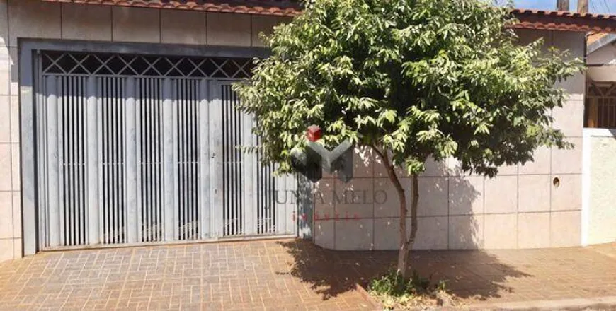 Foto 1 de Casa com 3 Quartos à venda, 130m² em Vila Tibério, Ribeirão Preto