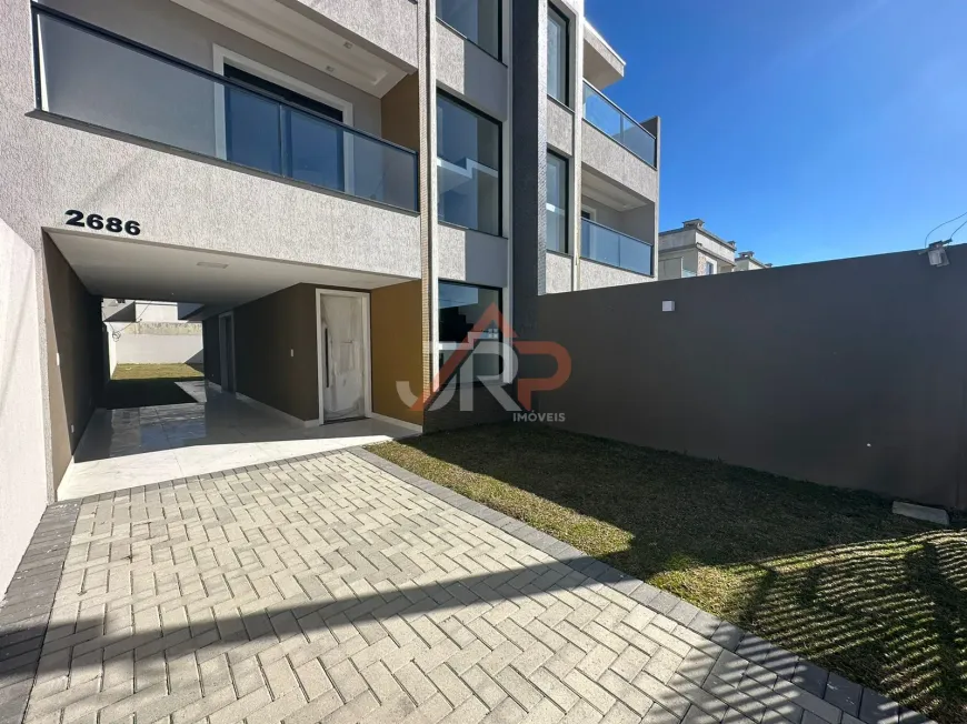 Foto 1 de Sobrado com 3 Quartos à venda, 213m² em Iguaçú, Araucária