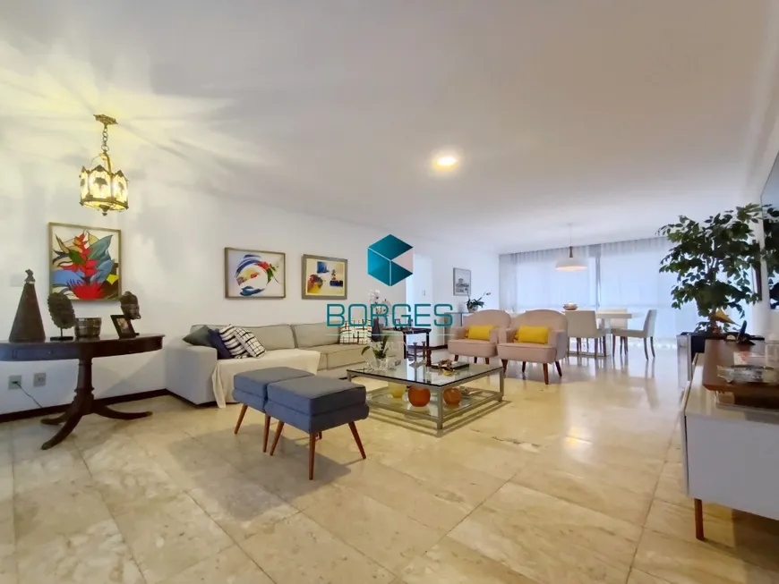 Foto 1 de Apartamento com 4 Quartos à venda, 235m² em Canela, Salvador