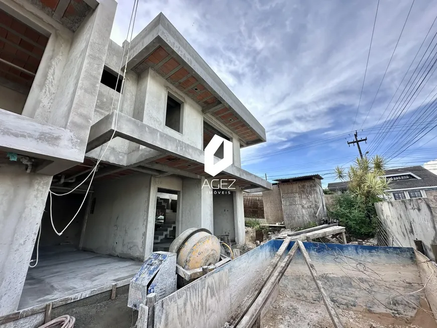 Foto 1 de Apartamento com 3 Quartos à venda, 147m² em Uberaba, Curitiba