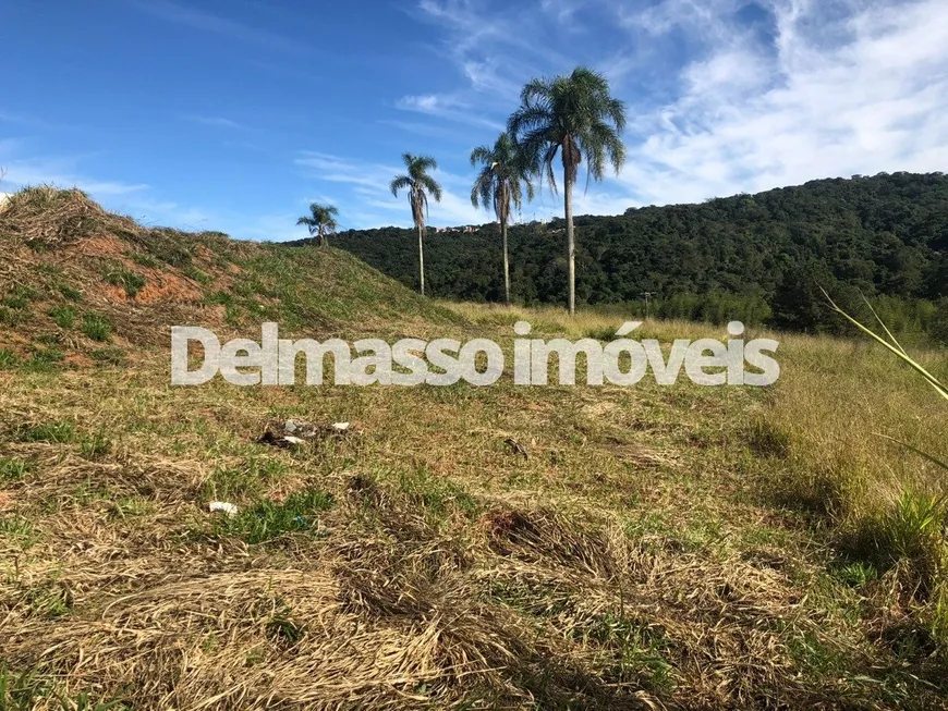 Foto 1 de Lote/Terreno à venda, 300m² em Curral, Ibiúna