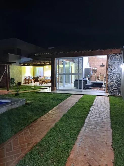 Foto 1 de Casa com 2 Quartos à venda, 80m² em Centro, Bonito