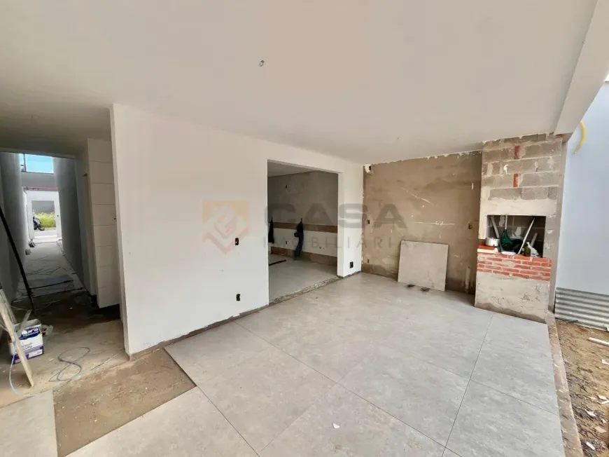 Foto 1 de Sobrado com 3 Quartos à venda, 180m² em Morada de Laranjeiras, Serra