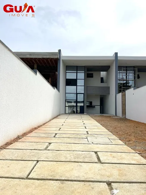 Foto 1 de Casa com 4 Quartos à venda, 133m² em Tamatanduba, Eusébio