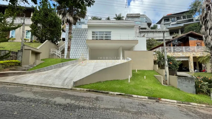 Foto 1 de Casa de Condomínio com 4 Quartos à venda, 250m² em Jardim Imperial Hills III, Arujá