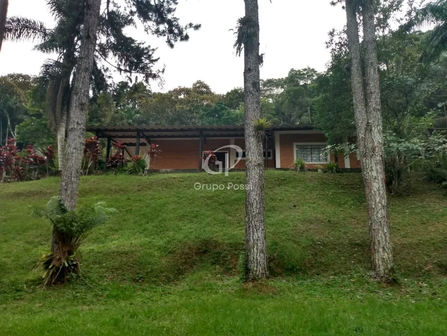 Foto 1 de Fazenda/Sítio com 3 Quartos à venda, 230m² em Centro, Embu-Guaçu