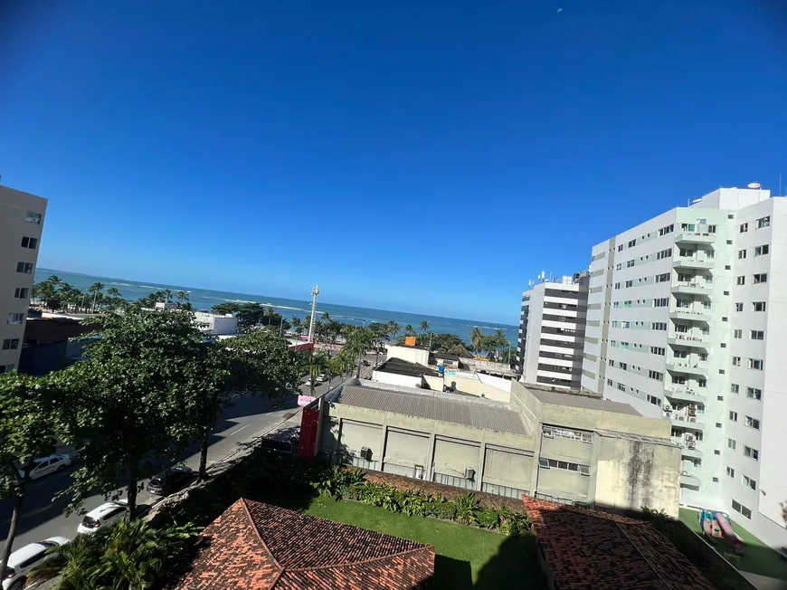 Foto 1 de Apartamento com 4 Quartos à venda, 196m² em Ponta Verde, Maceió