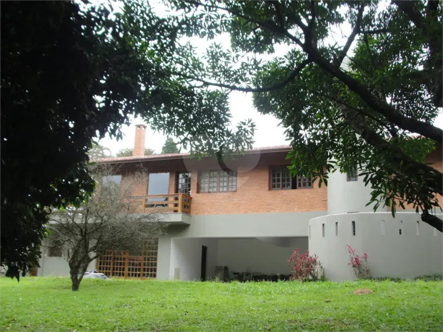 Foto 1 de Casa de Condomínio com 4 Quartos à venda, 340m² em Serra da Cantareira, Mairiporã