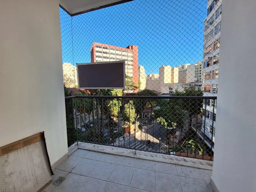 Foto 1 de Apartamento com 2 Quartos à venda, 65m² em Flamengo, Rio de Janeiro