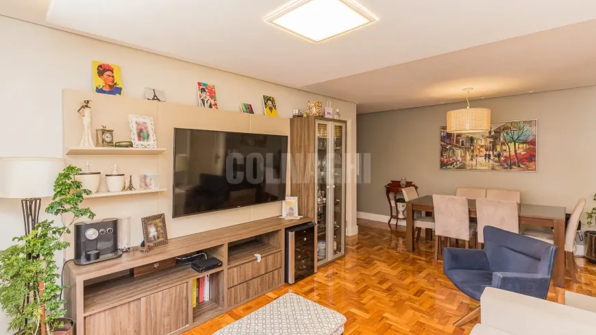 Foto 1 de Apartamento com 3 Quartos à venda, 105m² em Higienópolis, Porto Alegre