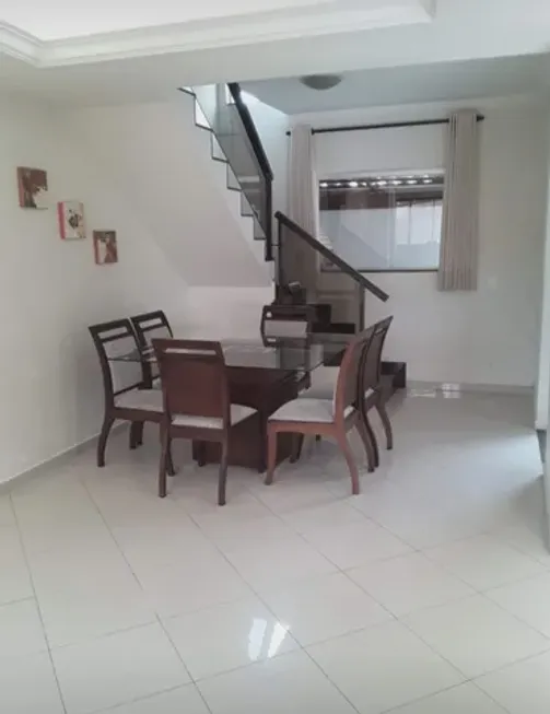 Foto 1 de Casa com 2 Quartos à venda, 62m² em Boca do Rio, Salvador